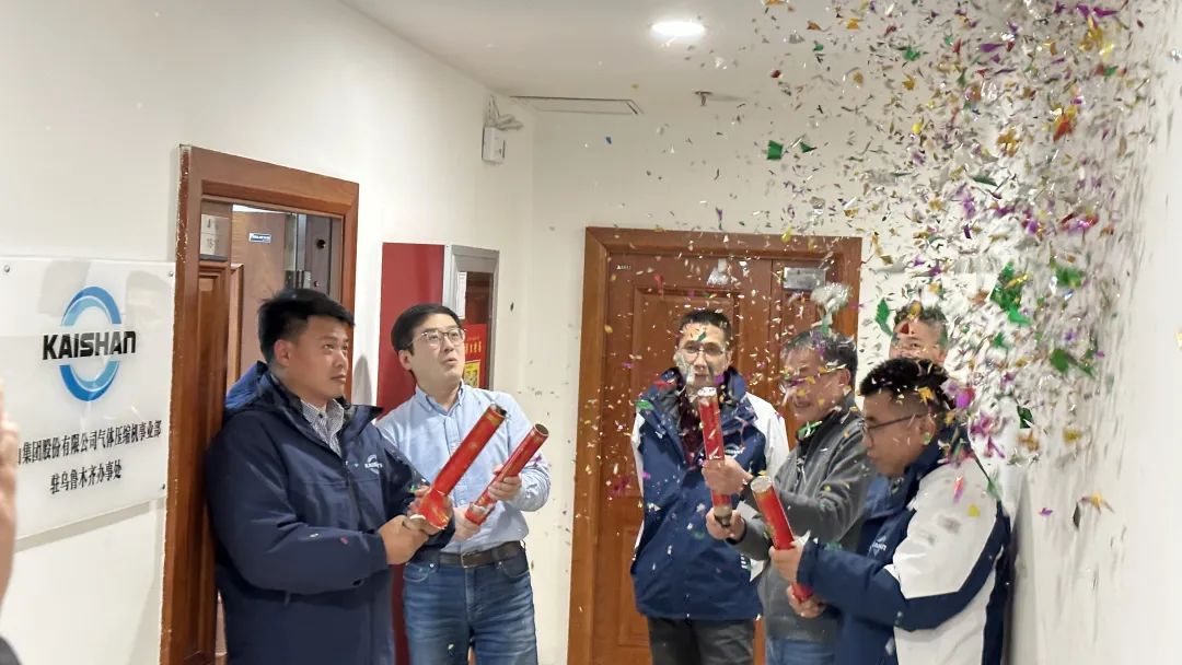 亲朋游戏中心-亲朋多乐斗-亲朋天天坦克大战