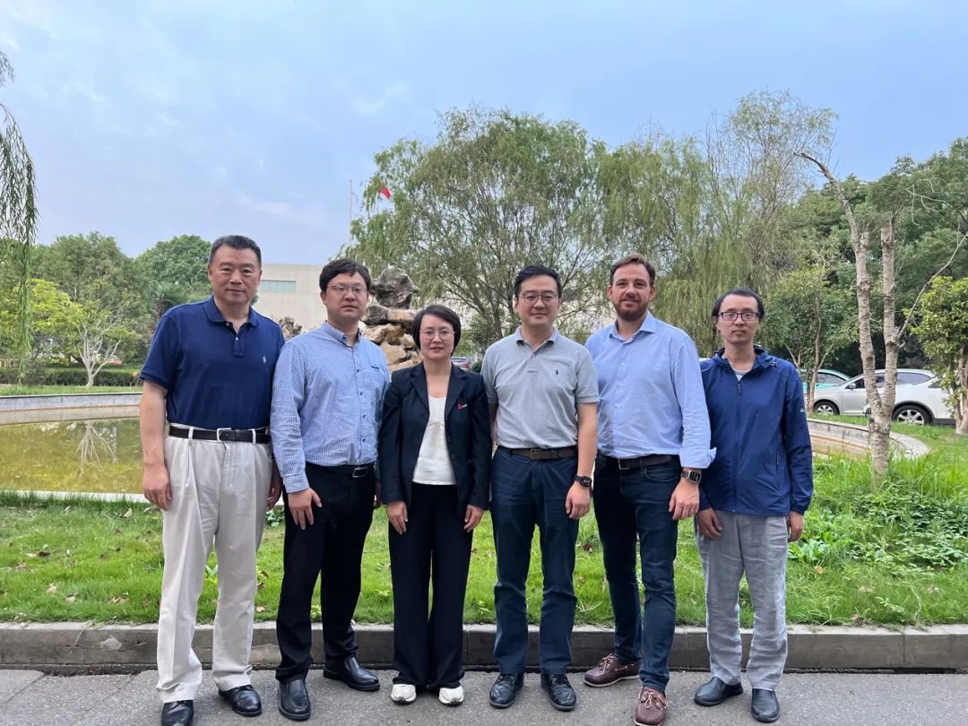 亲朋游戏中心-亲朋多乐斗-亲朋天天坦克大战
